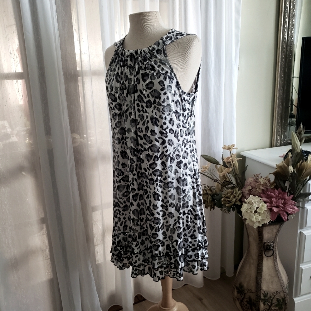 MSK 3 layered hem dress